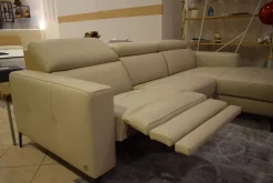 Divano da 4 posti modello Matt di Collezione esclusiva scontato