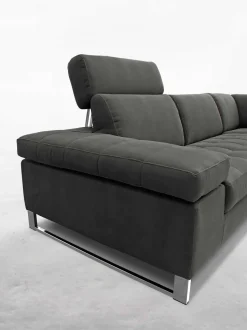 Divano da 4 posti modello Luxor di Collezione esclusiva scontato