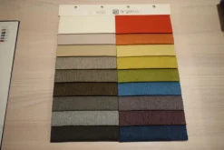 Divano da 4 posti modello Luxor di Collezione esclusiva scontato