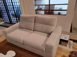 Divano da 2 posti modello Divano a 2 posti kommodo di Rigosalotti scontato