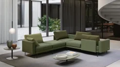 Divano design tessuto Freedom di Doimo salotti con sconto del - 35%