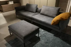 Divano design tessuto Paul di Molteni & c con sconto del - 49%