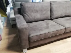 Divano Divano artiginale 39 Artigianale in Offerta Outlet