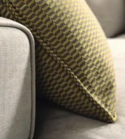 Divano Divano in piuma modello fenice Md work: con uno SCONTO ESCLUSIVO del 45%