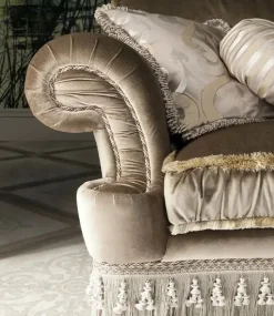 Divano Divano luxury 700 italiano Md work a PREZZO OUTLET scontato del 37%