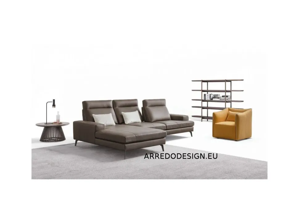 Divano Emmet pelle in poliuretano Le comfort a prezzo Outlet