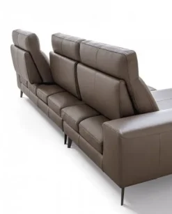 Divano Emmet pelle in poliuretano Le comfort a prezzo Outlet