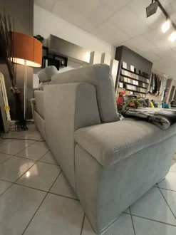 Divano Eros in Tessuto Felis a prezzo ribassato