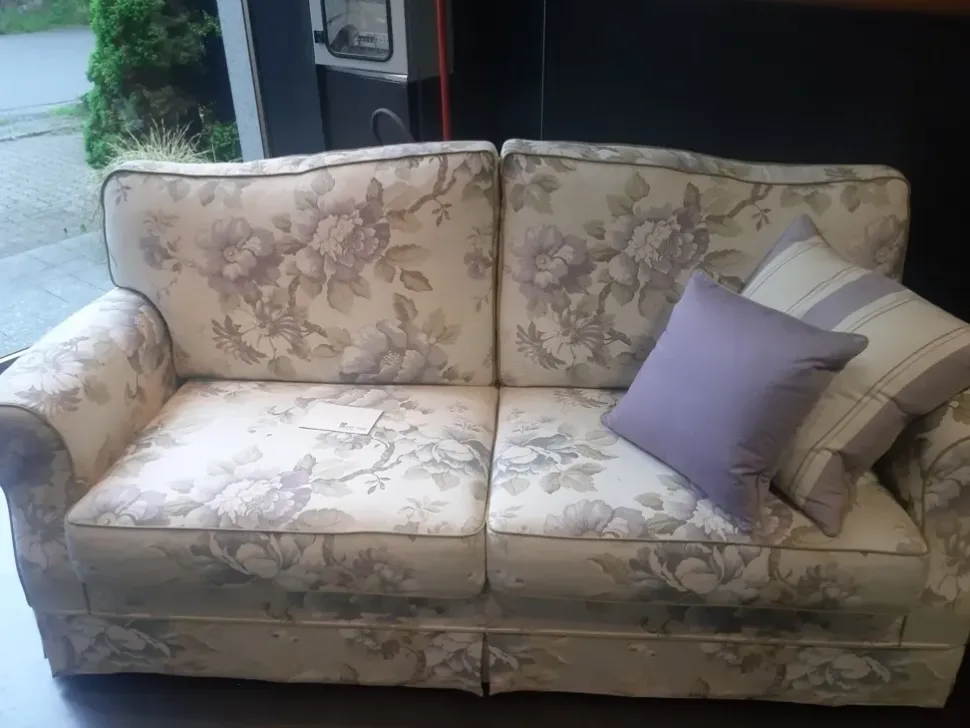 Divano Farnese Cava in Offerta Outlet