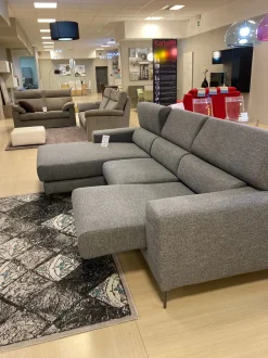 Divano Fred di Felis in stile moderno a prezzo scontato