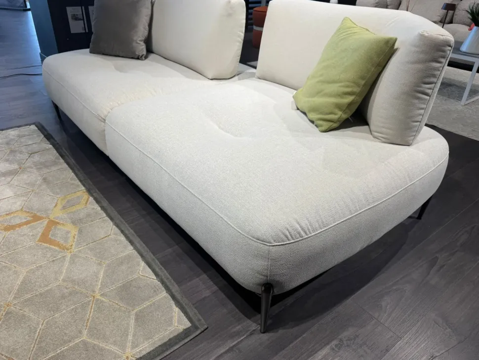 Divano Hesperia in Tessuto non sfoderabile di Gamma scontato 39%