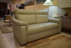 Divano Ilaria in Tessuto sfoderabile  di Collezione esclusiva scontato 60%