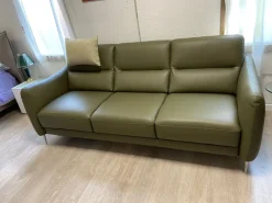 Divano in Pelle stile moderno modello Jupiter scontato - 43%