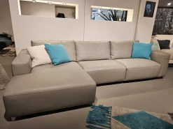 Divano in Pelle stile moderno modello Horizon scontato - 32%