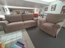 Divano in Tessuto stile classico modello Love scontato - 49%