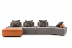 Divano in Tessuto stile design modello Reeder scontato - 20%