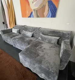 Divano in Tessuto stile design modello Divano ciniglia scontato - 65%