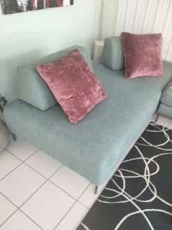 Divano in Tessuto stile design modello Tangram silver scontato - 42%