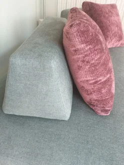 Divano in Tessuto stile design modello Tangram silver scontato - 42%