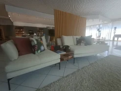 Divano in Tessuto stile design modello Aliante scontato - 25%