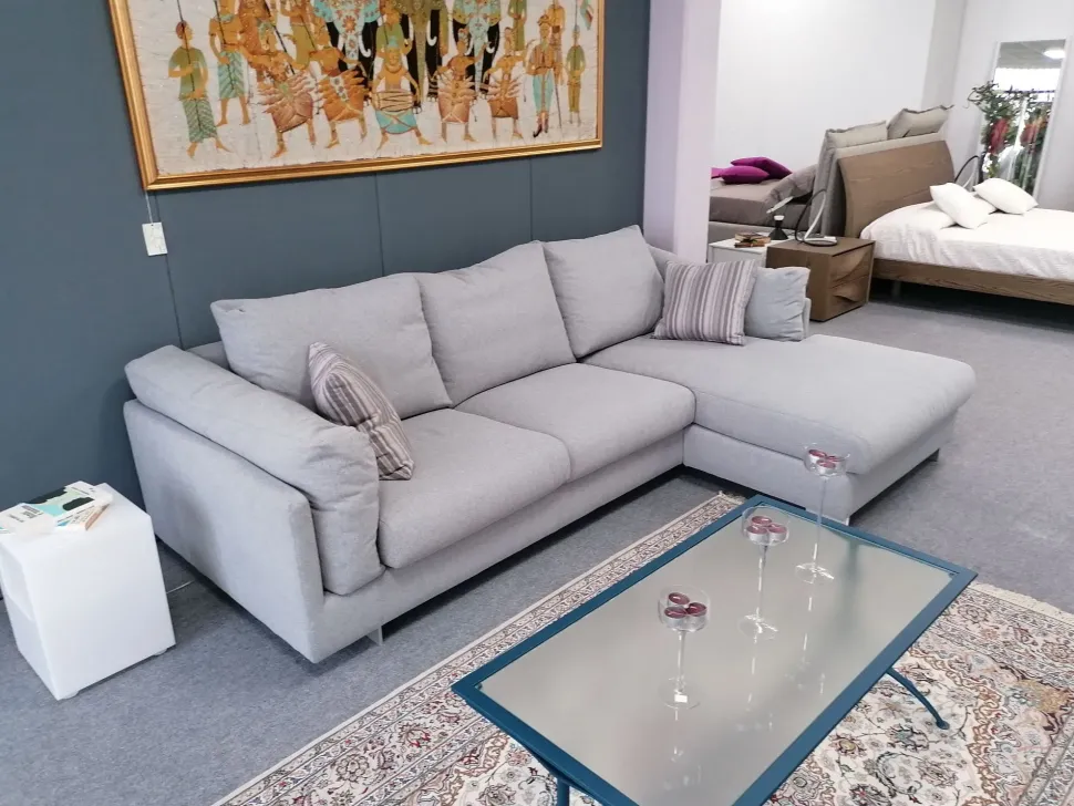 Divano in Tessuto stile moderno modello Zeno scontato - 50%