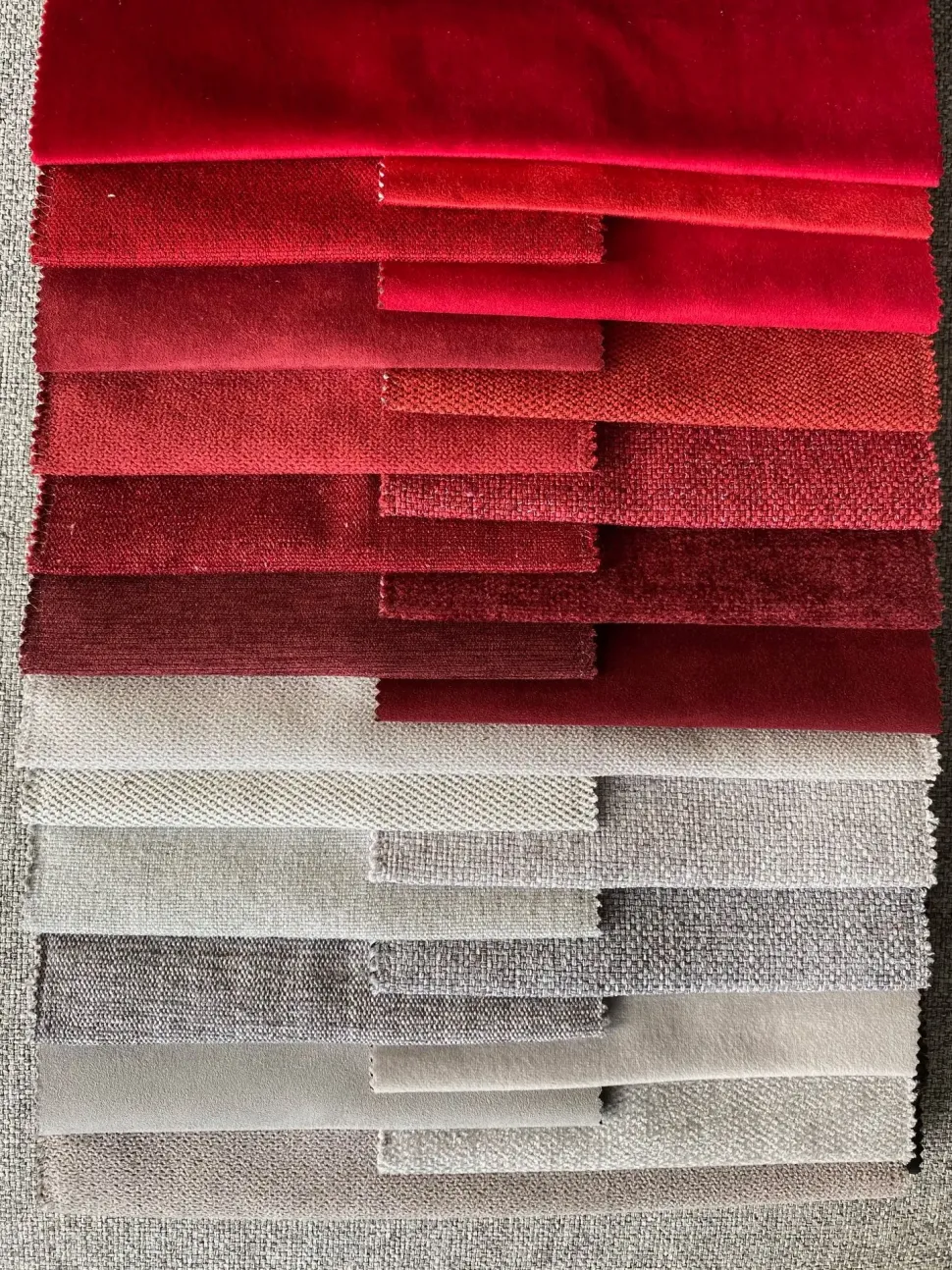 Divano in Tessuto stile moderno modello Baltimora scontato - 30%