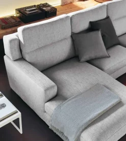 Divano letto Md Work con penisola: 45% di sconto! Comodo e pratico.