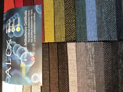 Divano letto tessuto in poliuretano  Lecomfort a prezzo scontato