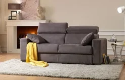 Divano letto Tommy con letto a ribalta e poggiatesta reclinabili  in OFFERTA - 40%