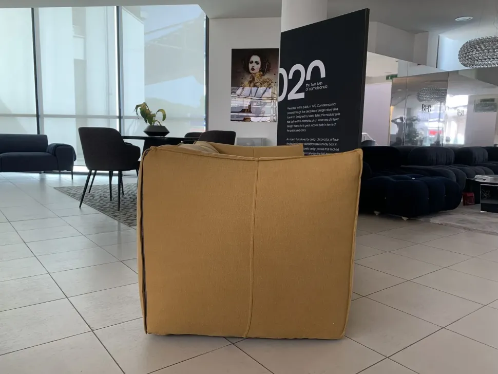 Divano Lineare in Tessuto sfoderabile Le bambole di B&b italia