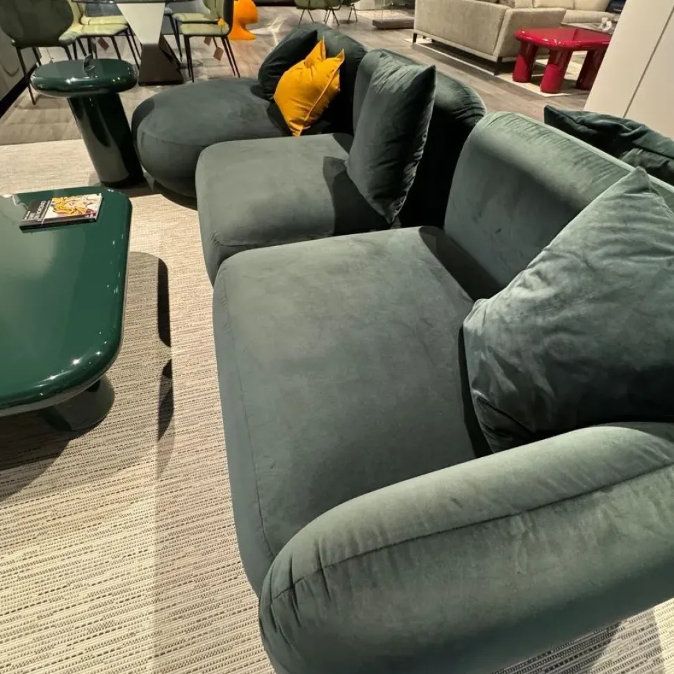 Divano Lineare in Tessuto non sfoderabile Ginza di Calligaris