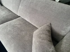 Divano Lineare Nubes Moderno SCONTATO a prezzo riservato