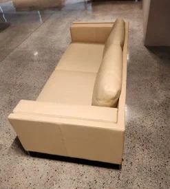 Divano Lineare Pelle primo fiore pronta consegna Md work a 4240€