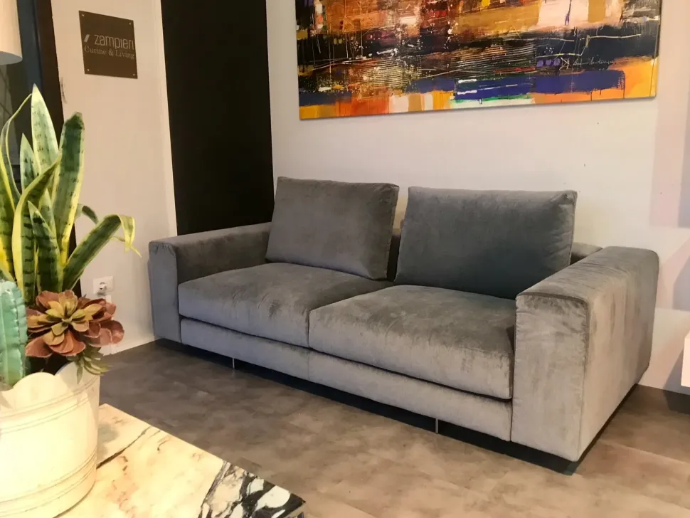 Divano lineare T-time piuma Twils: con uno SCONTO ESCLUSIVO del 54%