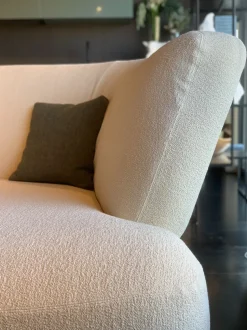 Divano Londy in Tessuto Lago a prezzo scontato