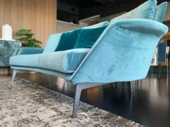 Divano Lovy hi tessuto in poliuretano  Bonaldo in Offerta Outlet