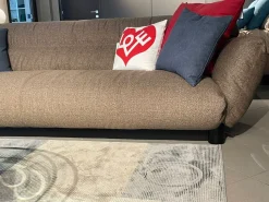 Divano Lud'o tessuto in poliuretano  Cappellini a prezzo scontato