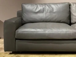 Divano Massimosistema in Pelle Poltrona frau a prezzo scontato