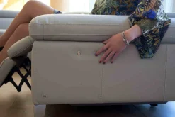 Divano Megan Nicoletti home: con uno SCONTO ESCLUSIVO del 48%