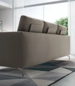 Divano Mike tessuto in poliuretano  Le comfort a prezzo Outlet