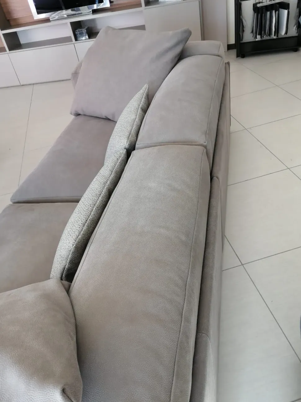 Divano Mod roland Doimo salotti a PREZZO OUTLET