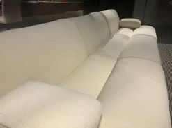 Divano Moderno Ernest con 3 posti a prezzo riservato