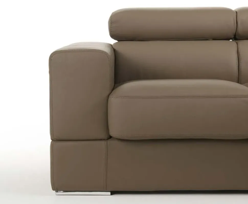 Divano moderno tessuto Capri di Salvetti con sconto del - 38%