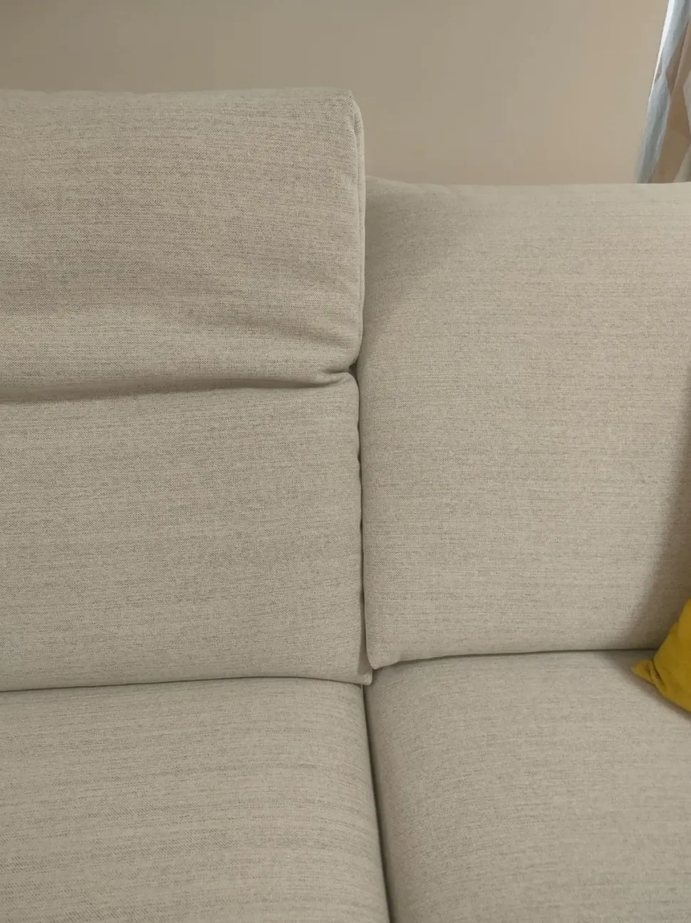 Divano moderno tessuto Capri di Rosini con sconto del - 25%