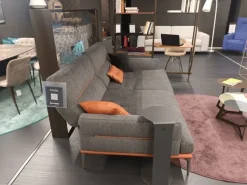 Divano moderno tessuto Feng di Egoitaliano con sconto del - 35%