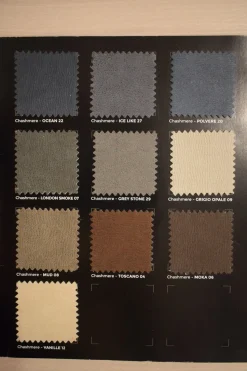 Divano moderno tessuto Feng di Collezione esclusiva con sconto del - 40%