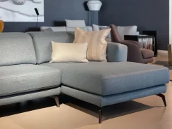 Divano moderno tessuto Lambert di Le comfort con sconto del - 40%
