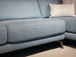 Divano moderno tessuto Lambert di Le comfort con sconto del - 40%