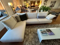 Divano moderno tessuto Lord byron di Deas con sconto del - 48%