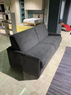 Divano moderno tessuto Mark di Felis con sconto del - 25%